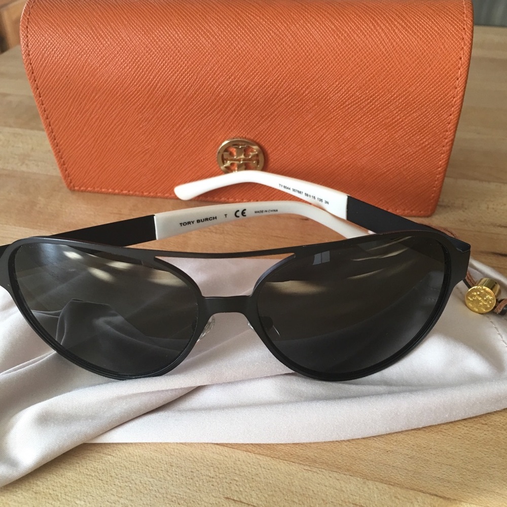 Tory Burch sunglasses with case